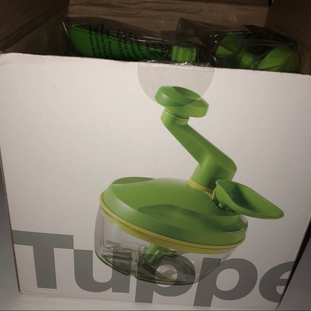 NWOT Tupperware Quick Chef Pro - Picture 4 of 4